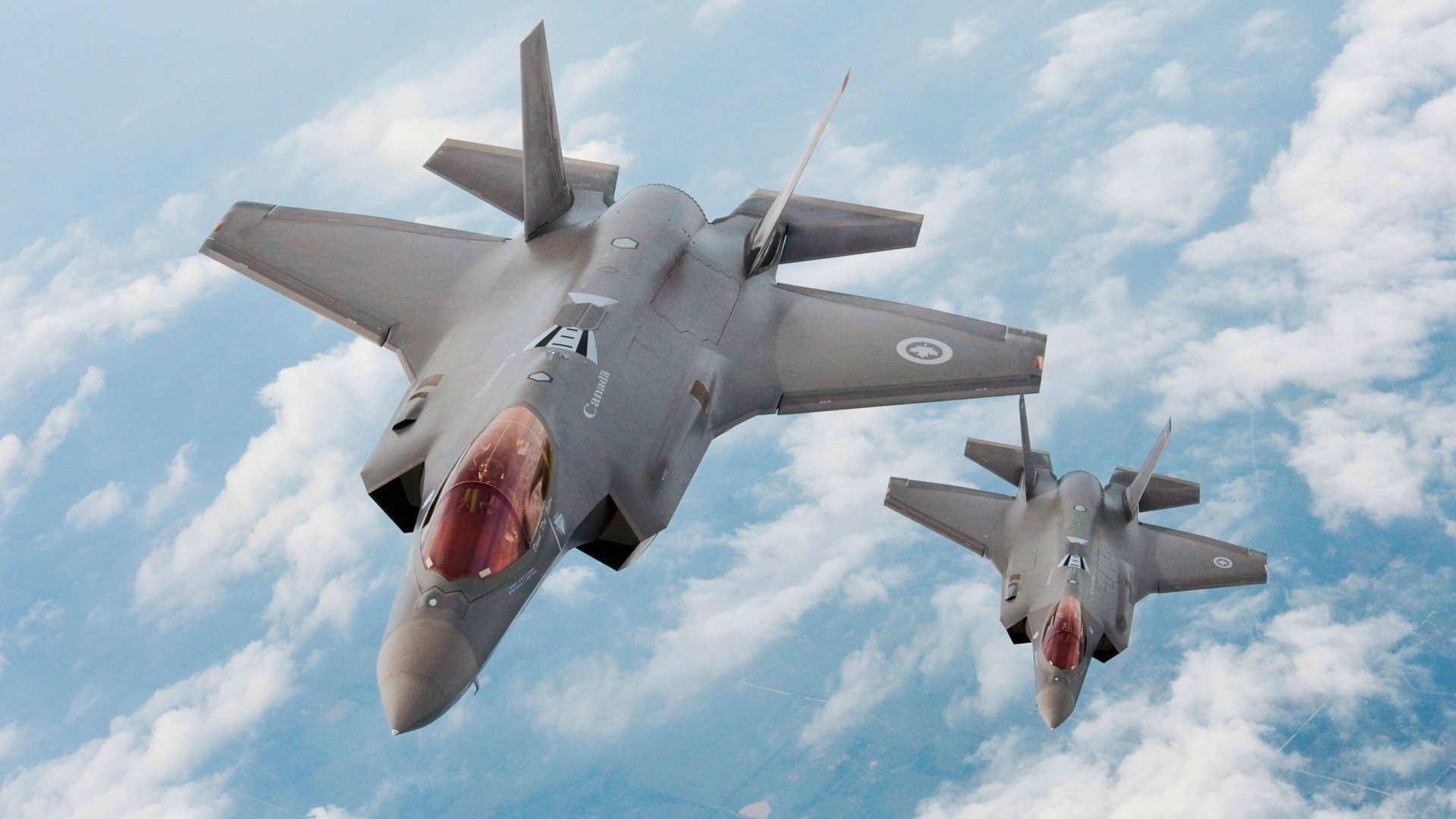 费兰·托雷斯加盟切尔西，费兰托雷斯踢什么位置