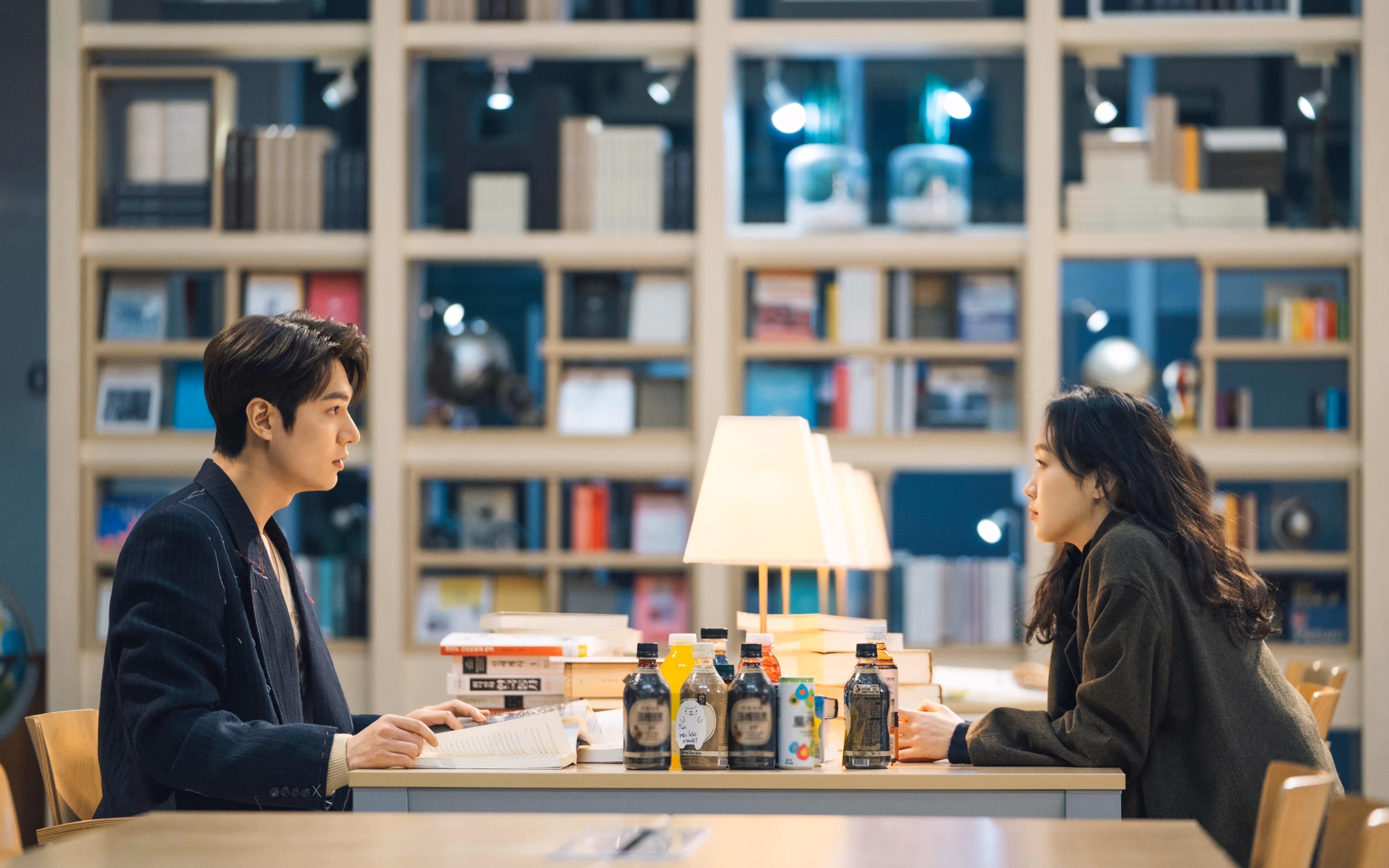 费兰·托雷斯助攻火力全开,皇马在攻防两端渐入佳境,费兰托雷斯转会费