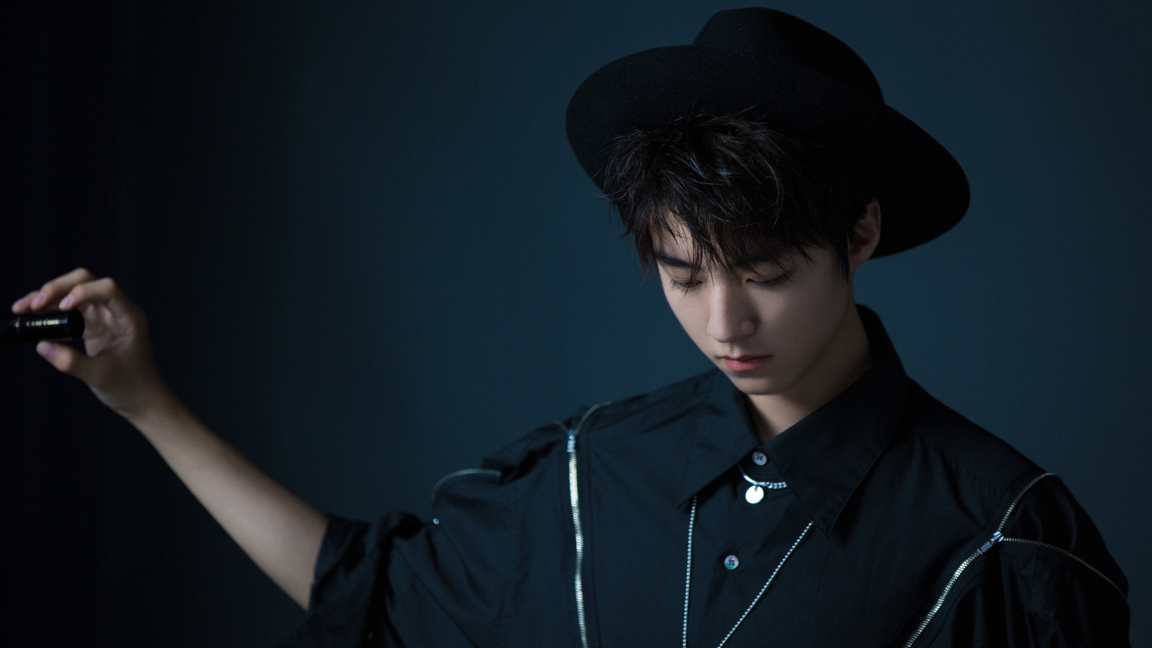 转会:皇马正式签下一名年轻欧洲潜力新星,未来可期,皇马球员转会