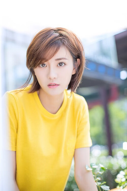 西甲青训教练与一线教练接班机制对比分析,西甲教练工资