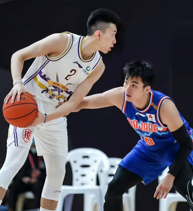 B体育官网：中国男篮：青训体系建设，为中国篮球的未来打下坚实基础的简单介绍