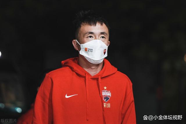 Bsports在线平台-关于B体育APP:老将郜林“转型解说”，球迷：期待他能为球迷带来专业的解说！的信息